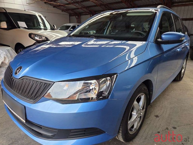 2017' Skoda Fabia photo #1