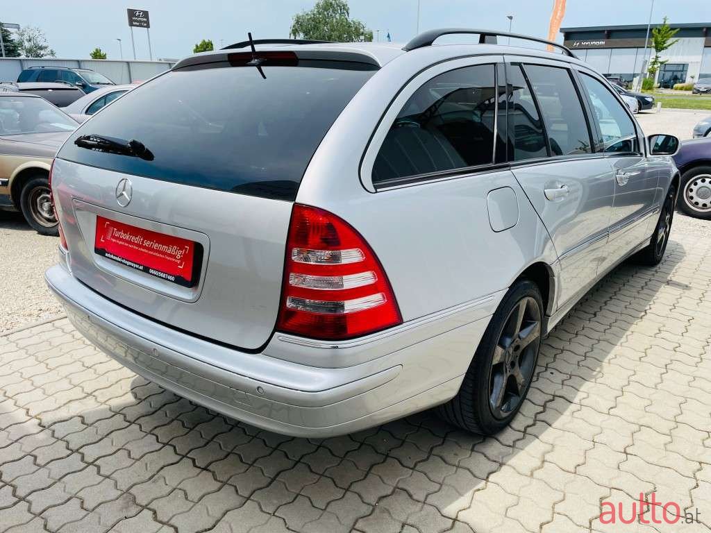 2006' Mercedes-Benz C-Klasse photo #4