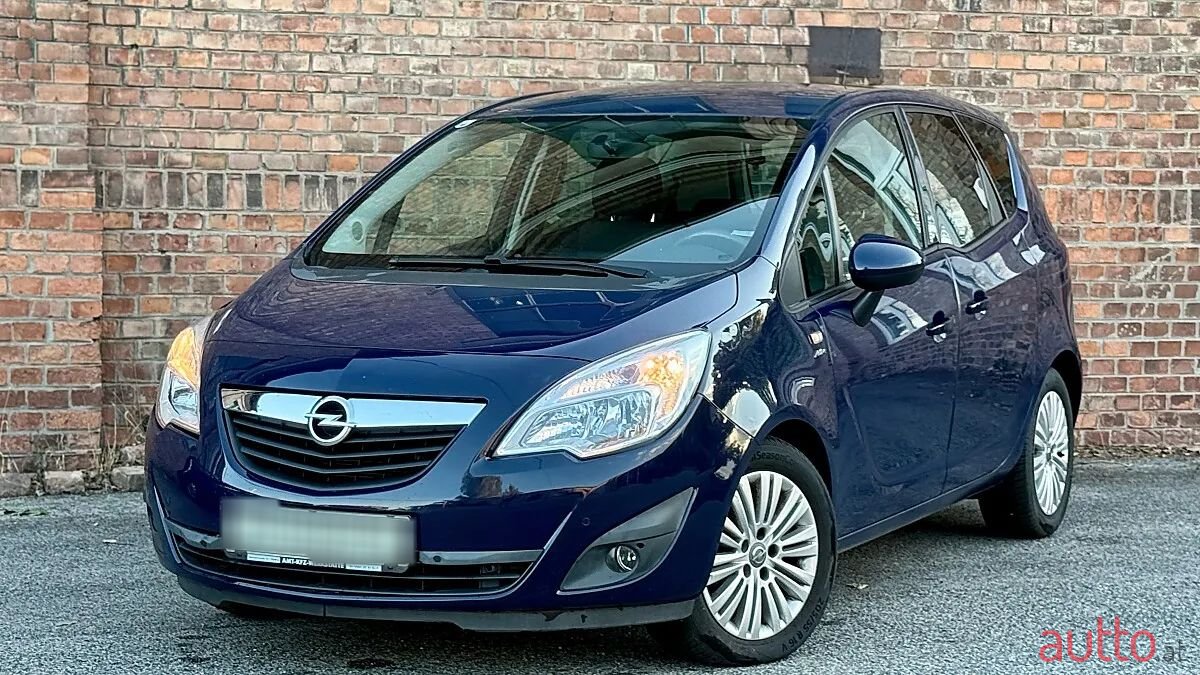 2013' Opel Meriva photo #1