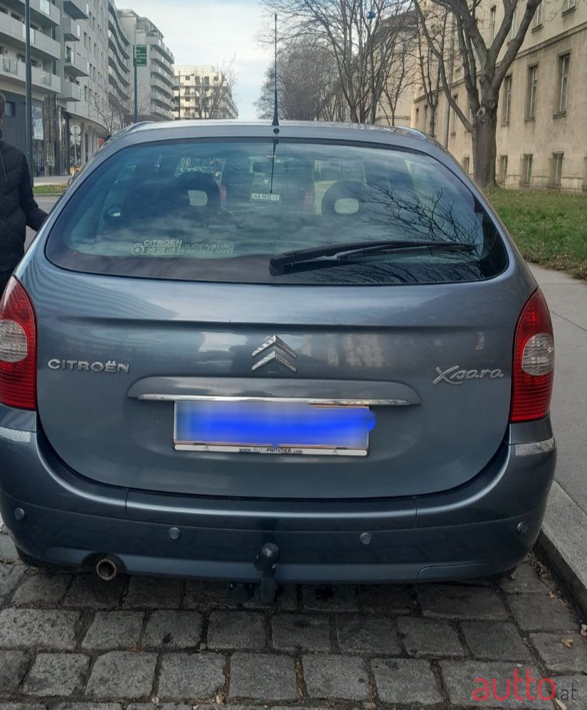 2005' Citroen Xsara Picasso photo #1