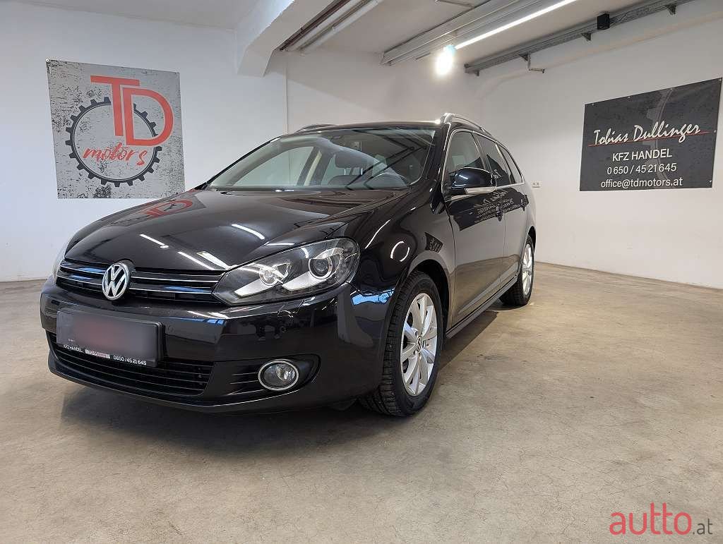 2013' Volkswagen Golf photo #3