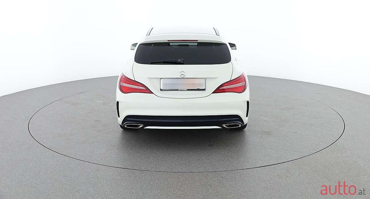 2017' Mercedes-Benz Cla-Klasse photo #4