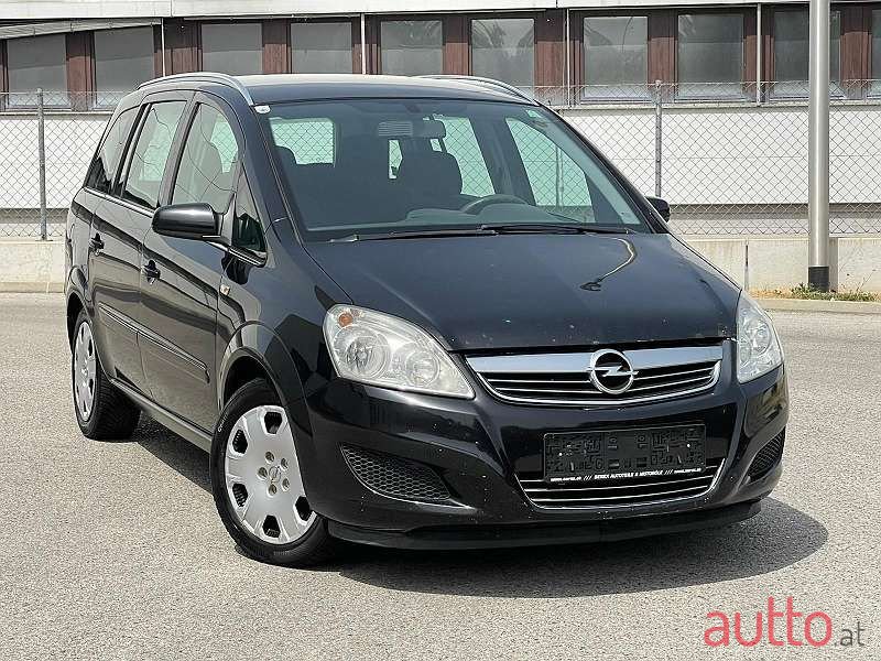 2008' Opel Zafira photo #3