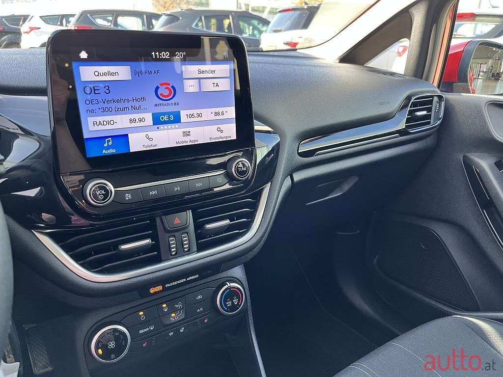 2020' Ford Fiesta photo #6