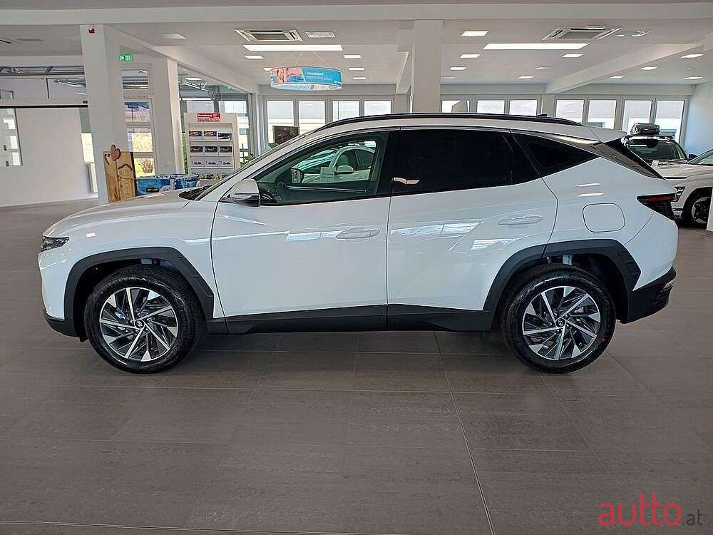2024' Hyundai Tucson photo #3