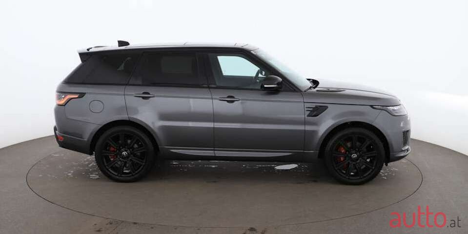2019' Land Rover Range Rover Sport photo #2
