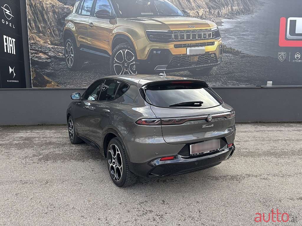 2023' Alfa Romeo Tonale photo #5