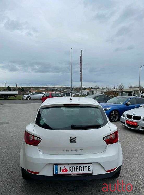 2009' SEAT Ibiza photo #4