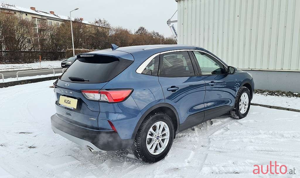 2022' Ford Kuga photo #4