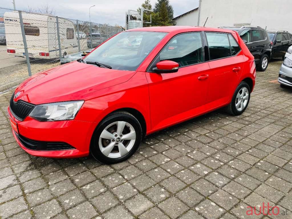 2016' Skoda Fabia photo #4