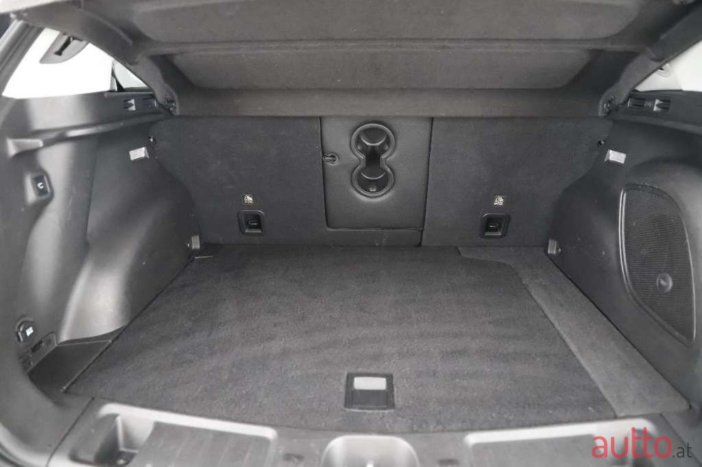 2022' Jeep Compass photo #6