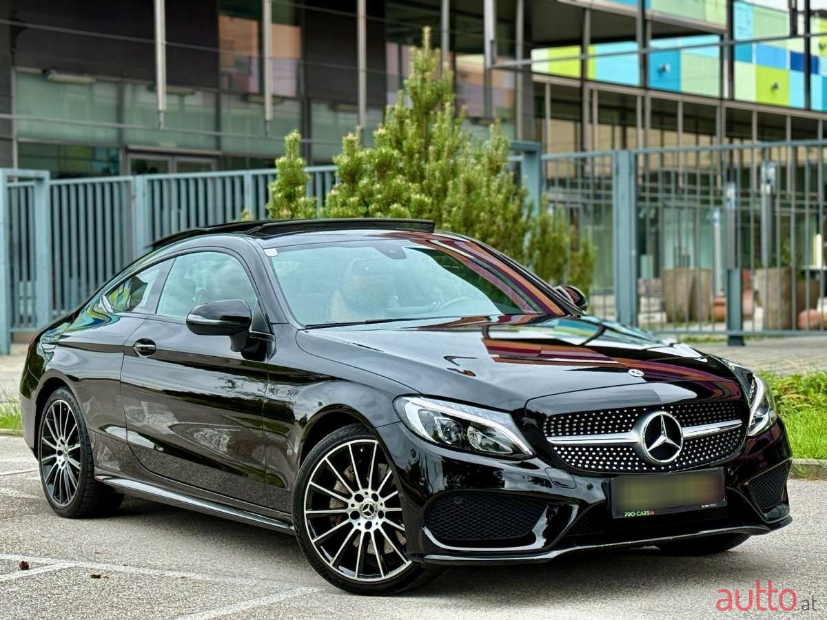 2017' Mercedes-Benz C-Klasse photo #3
