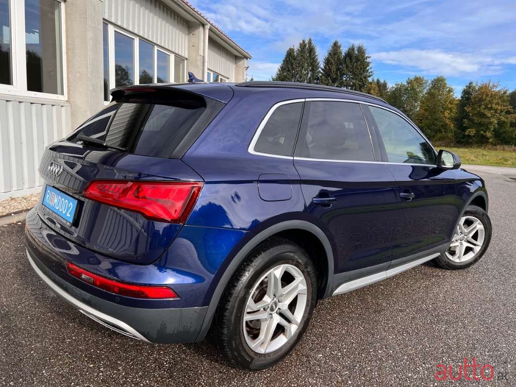 2018' Audi Q5 photo #4