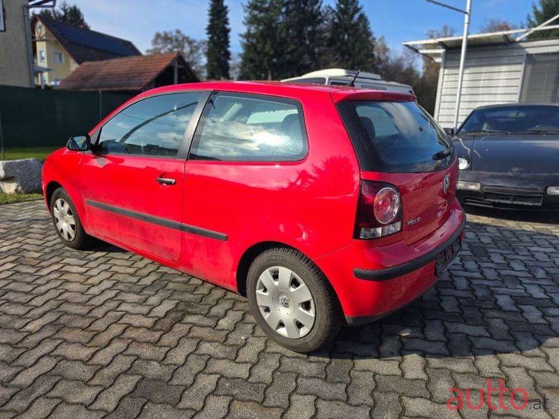 2009' Volkswagen Polo photo #4