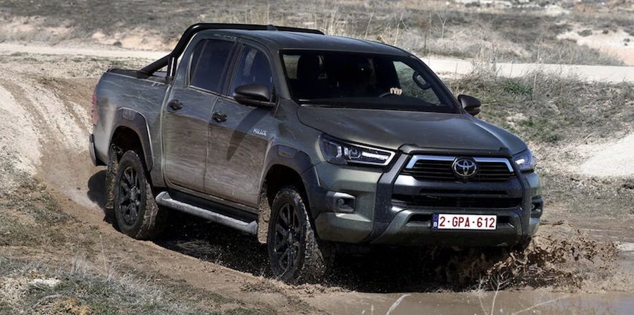 Toyota Hilux PHEV