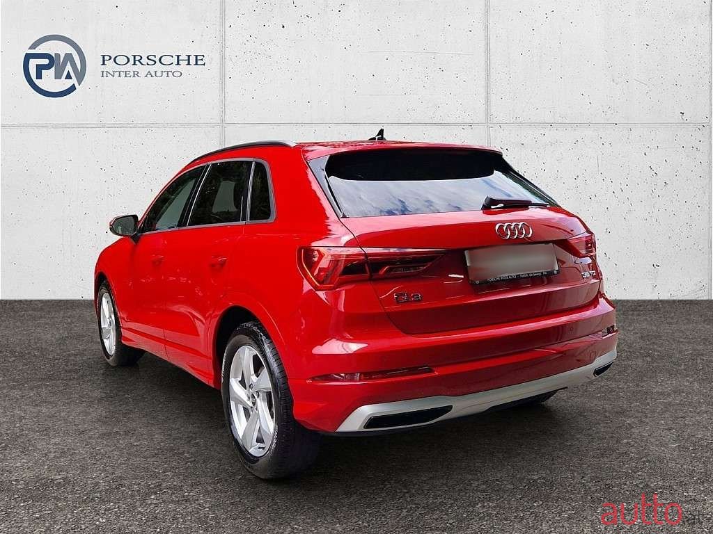 2022' Audi Q3 photo #5