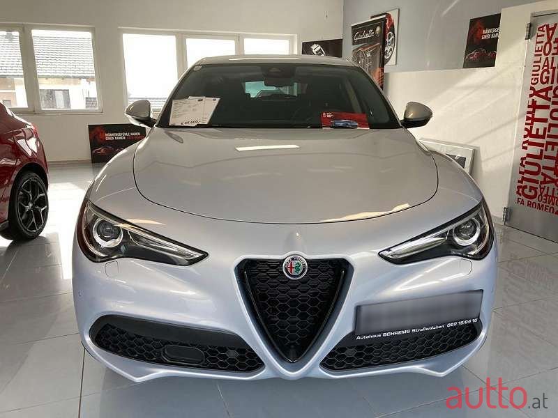 2020' Alfa Romeo Stelvio photo #2