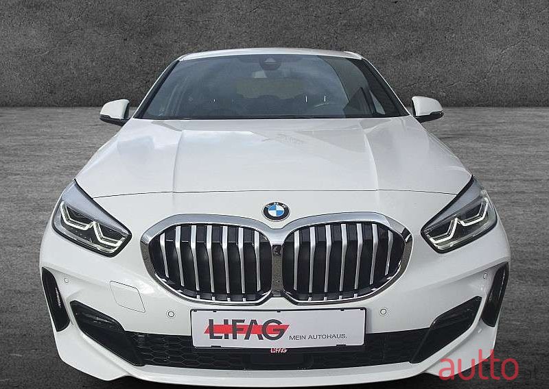 2021' BMW 1Er-Reihe photo #3