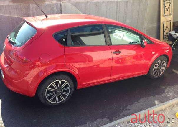 2007' SEAT Leon photo #5