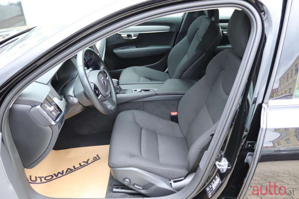 2018' Volvo S90 photo #4