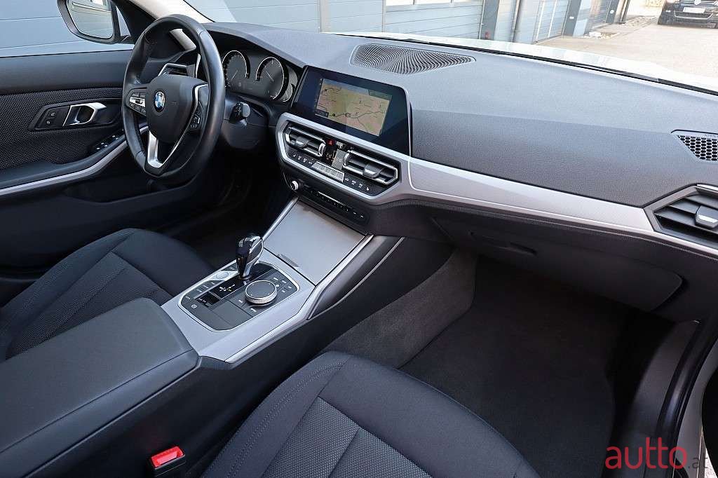 2019' BMW 3Er-Reihe photo #4