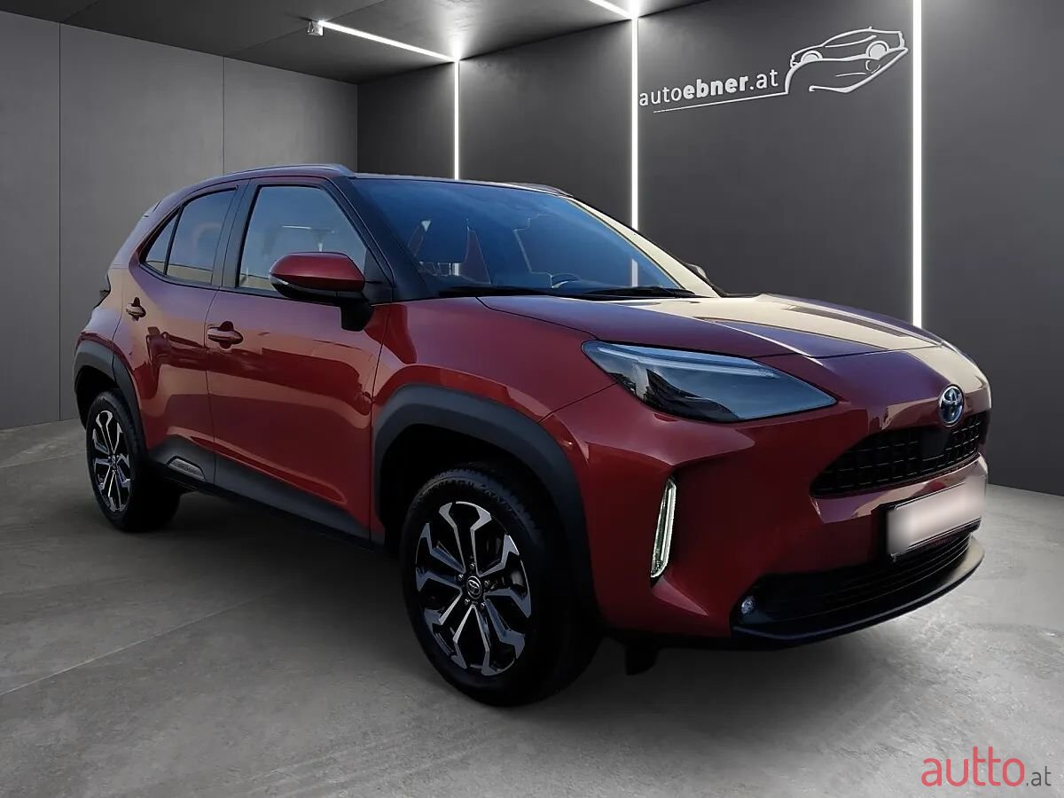 2022' Toyota Yaris Cross photo #1