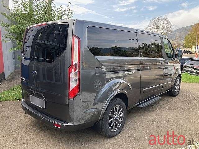 2021' Ford Tourneo photo #5