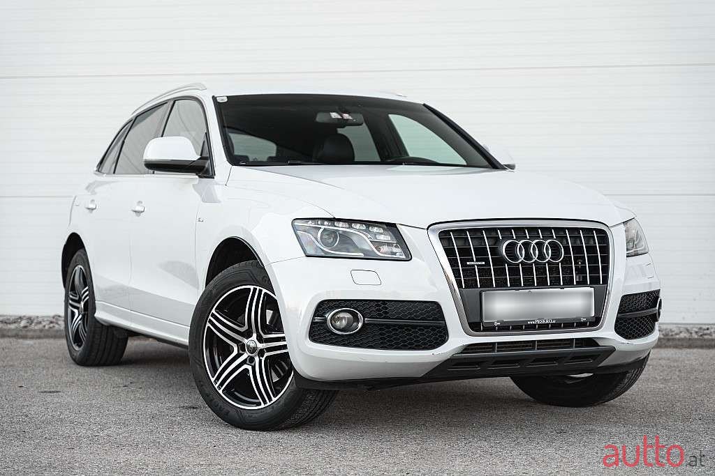 2011' Audi Q5 photo #6