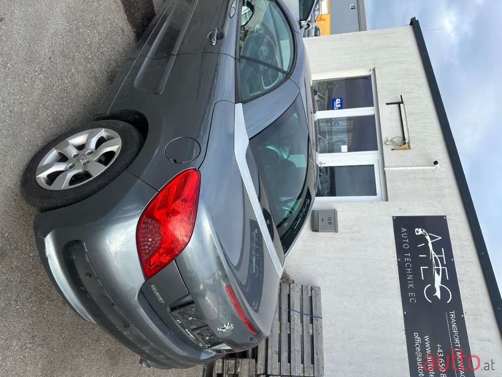 2008' Peugeot 207 photo #2