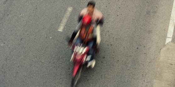 Salzburger Polizei stoppt frisierte Mopeds mit Tempo 90