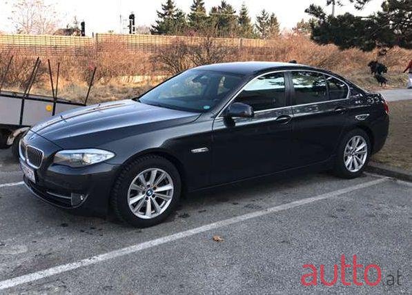 2010' BMW 5Er-Reihe photo #2