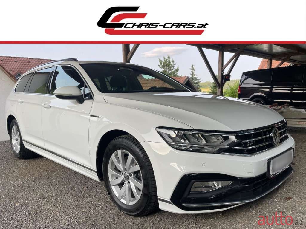 2019' Volkswagen Passat photo #1