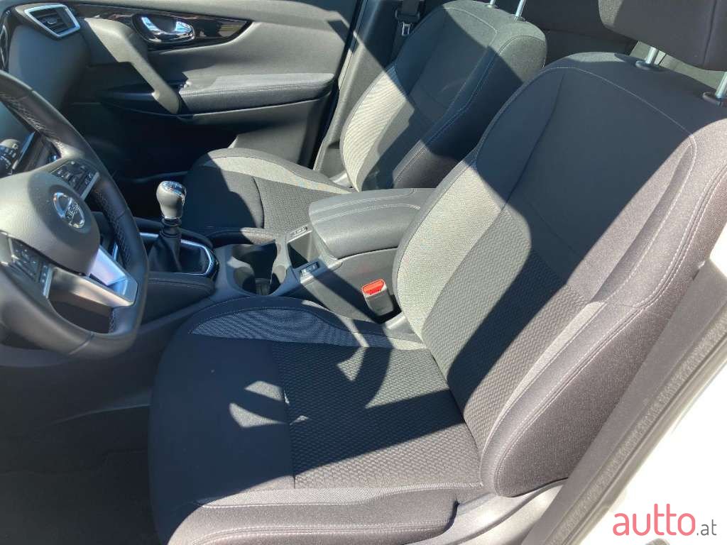 2020' Nissan Qashqai photo #6