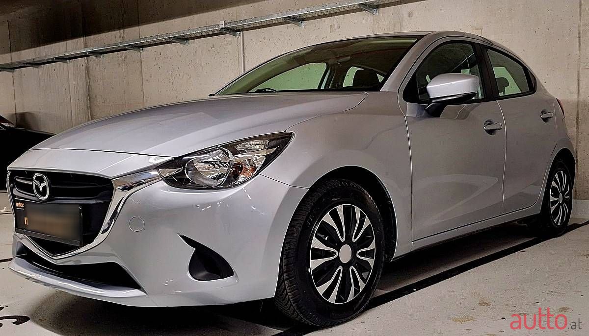 2019' Mazda Mazda2 photo #1