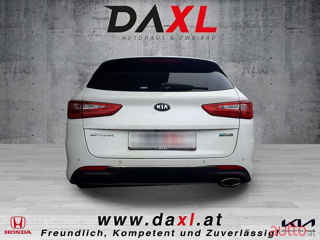 2017' Kia Optima photo #4