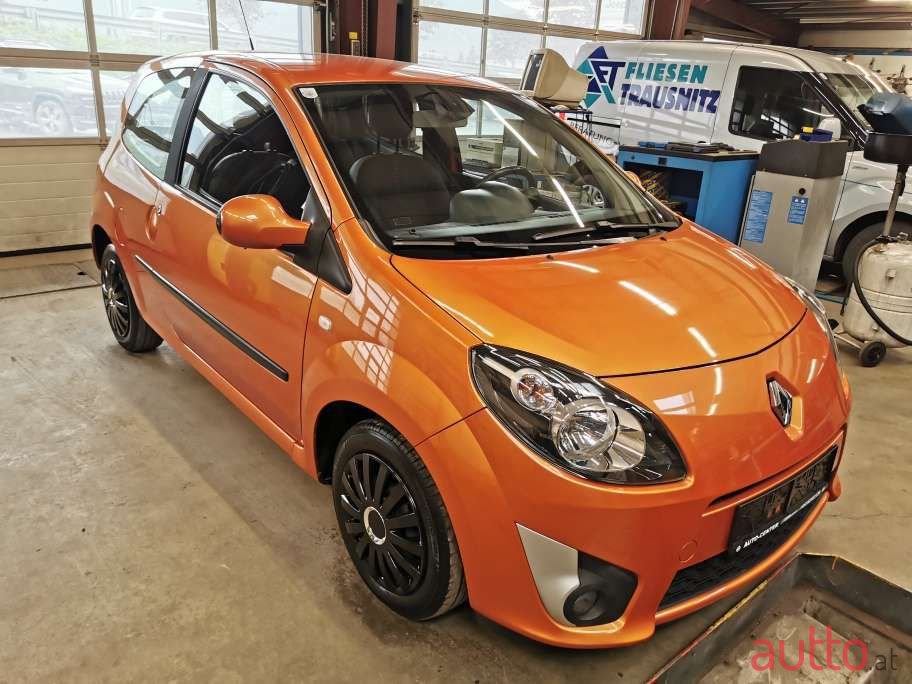 2008' Renault Twingo photo #3