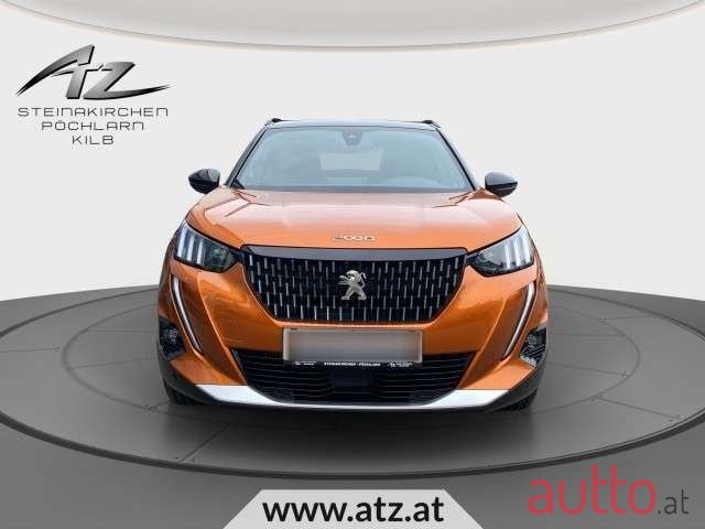 2020' Peugeot 2008 photo #3
