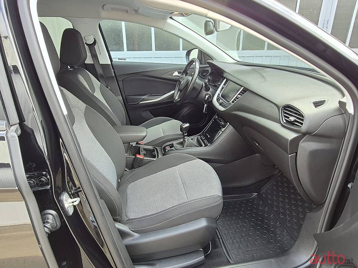 2018' Opel Grandland X photo #6