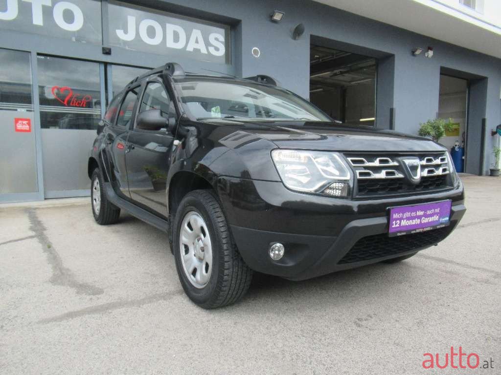 2015' Dacia Duster photo #2