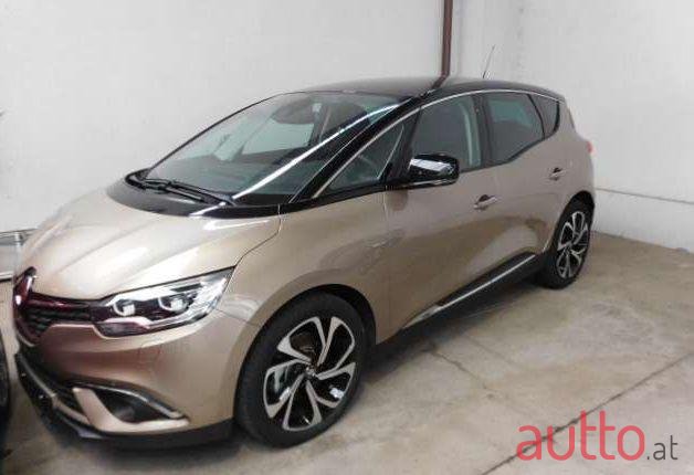 2018' Renault Scenic photo #1