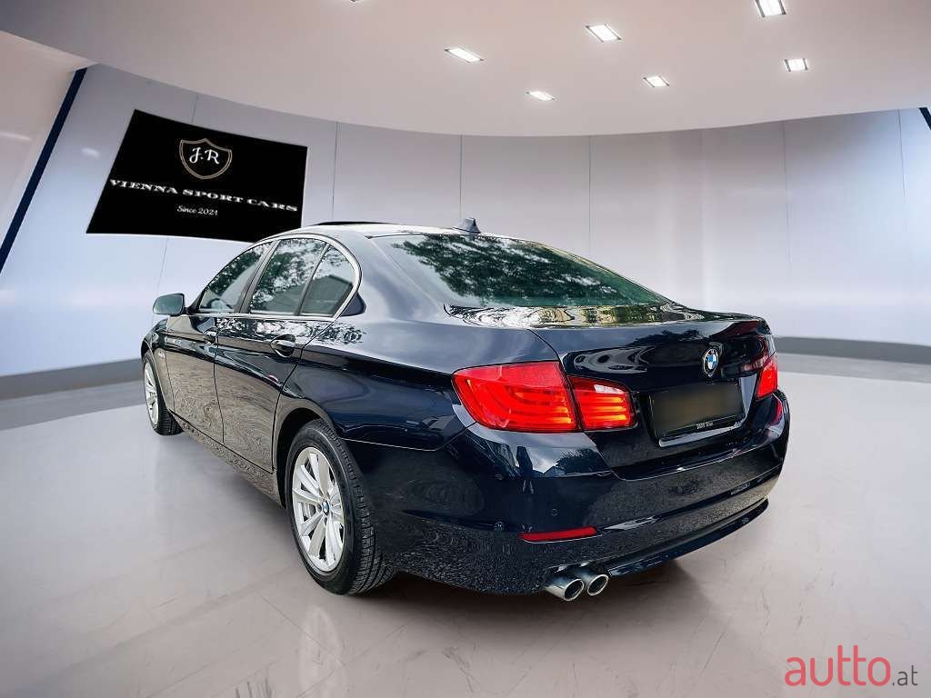2012' BMW 5Er-Reihe photo #4