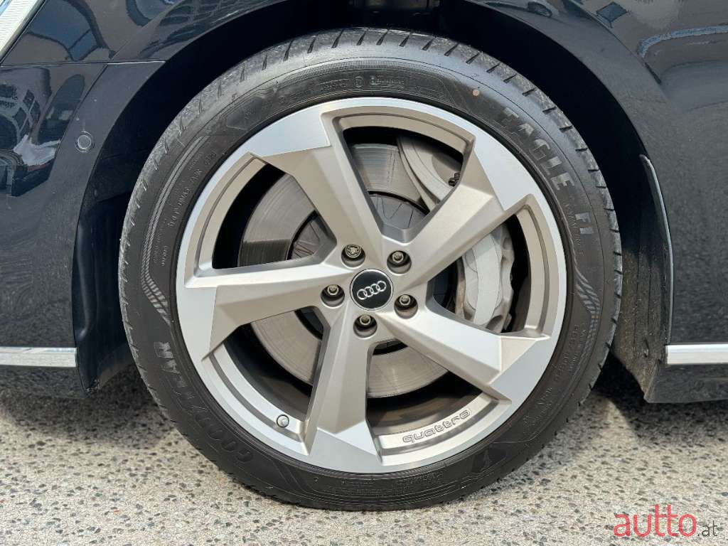 2020' Audi A8 photo #5