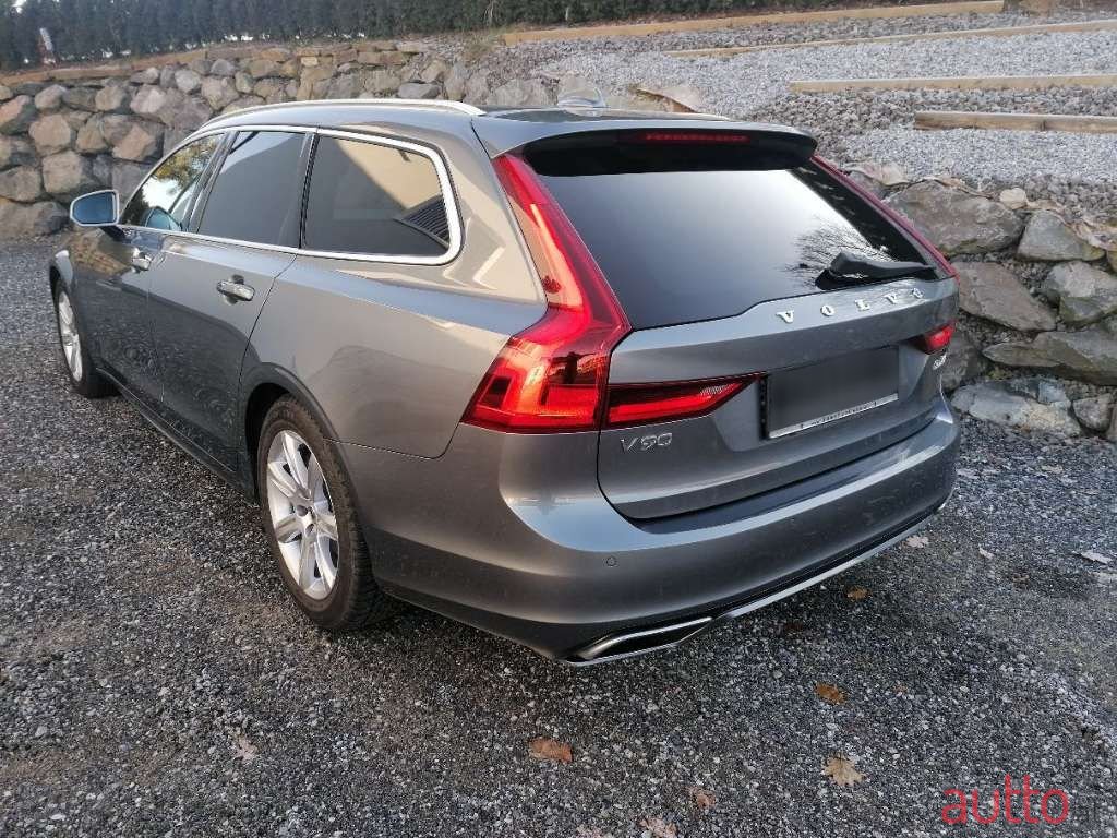 2018' Volvo V90 photo #3