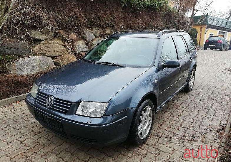 2001' Volkswagen Bora photo #1