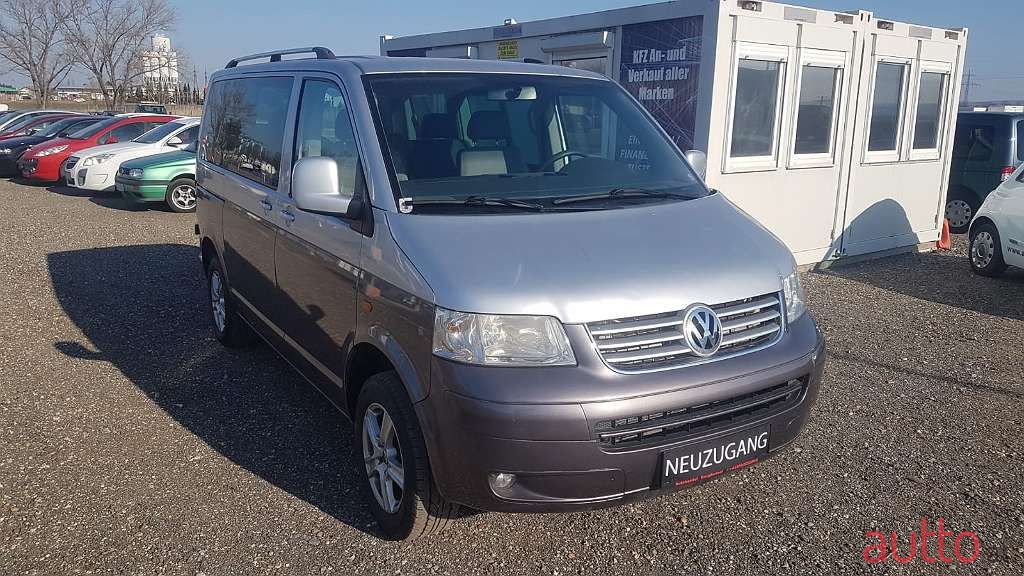 2006' Volkswagen T5 photo #4