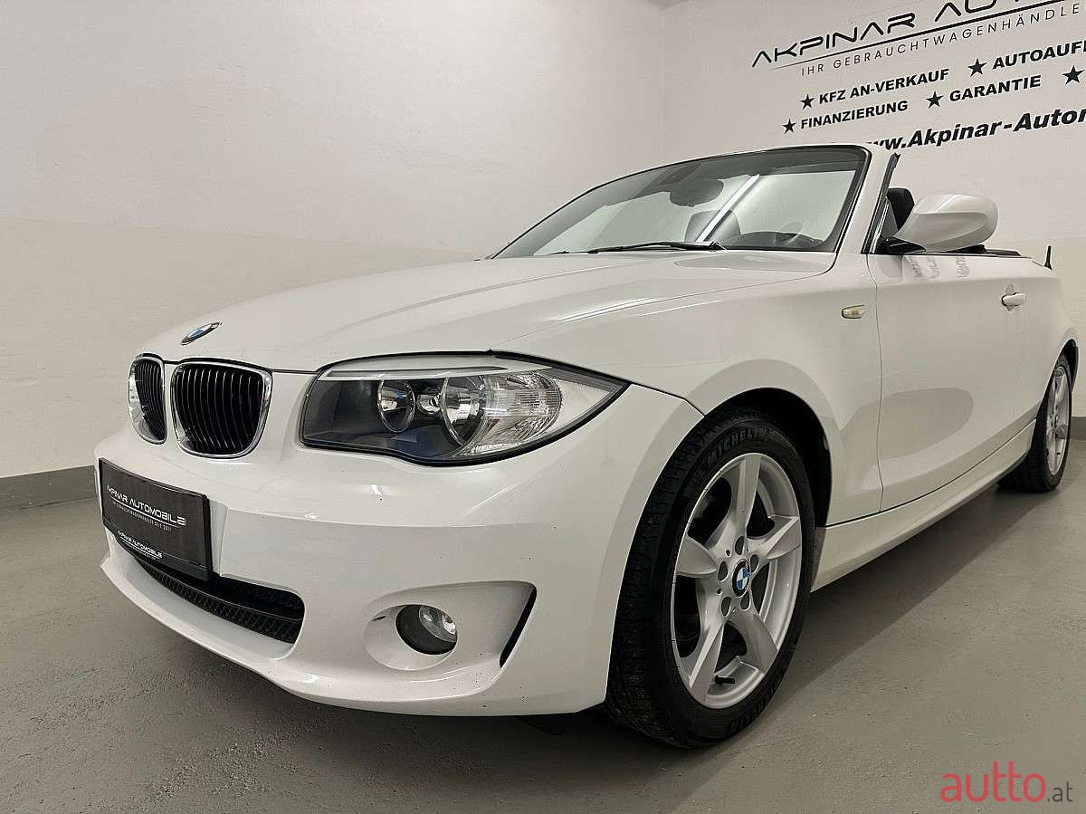 2011' BMW 1Er-Reihe photo #3