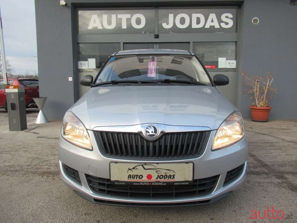 2015' Skoda Praktik photo #1