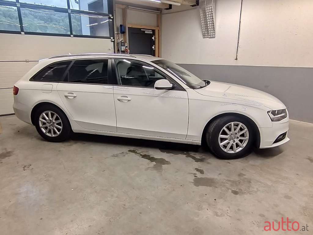 2013' Audi A4 photo #4