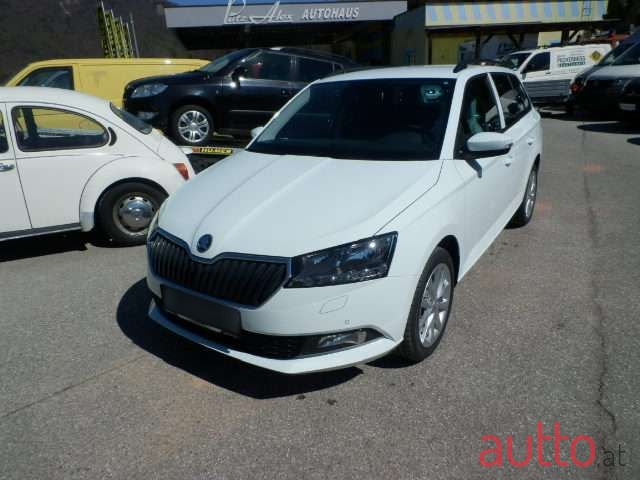 2019' Skoda Fabia photo #3