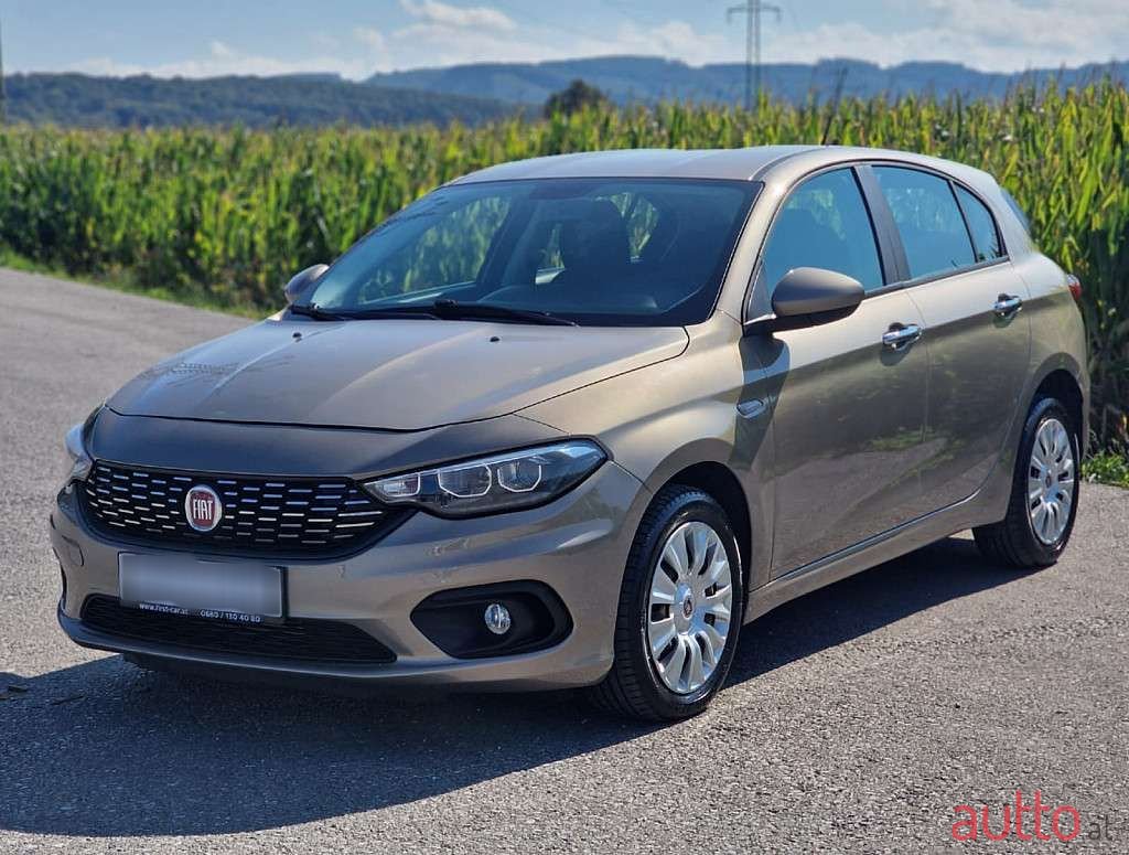 2016' Fiat Tipo photo #1